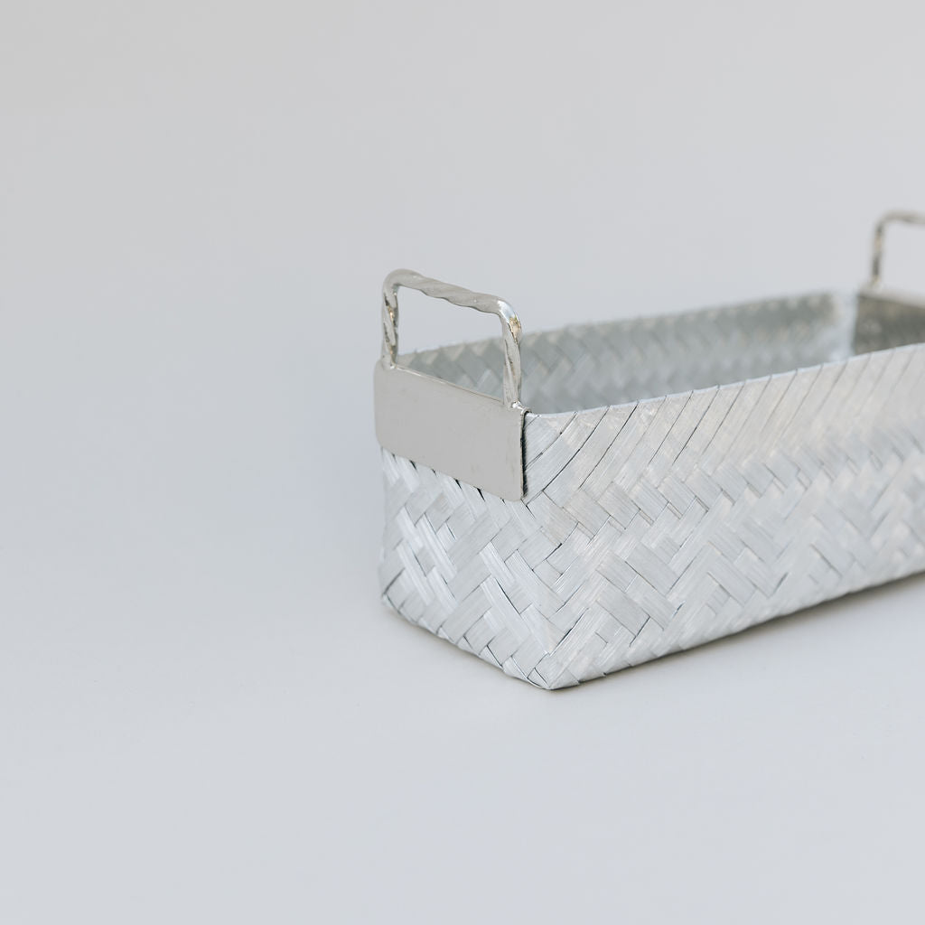 Galletera chica rectangular de aluminio trenzado