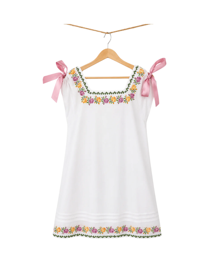 Vestido Huipil Niña l Bordado de flores