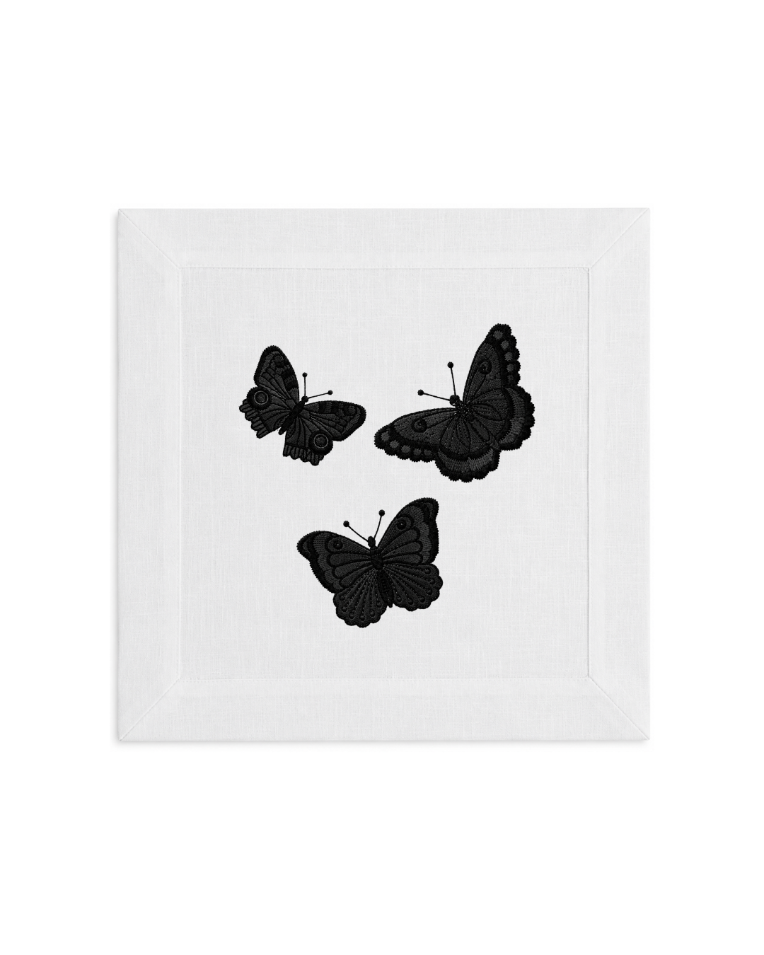 Bordado de Mariposas Negras
