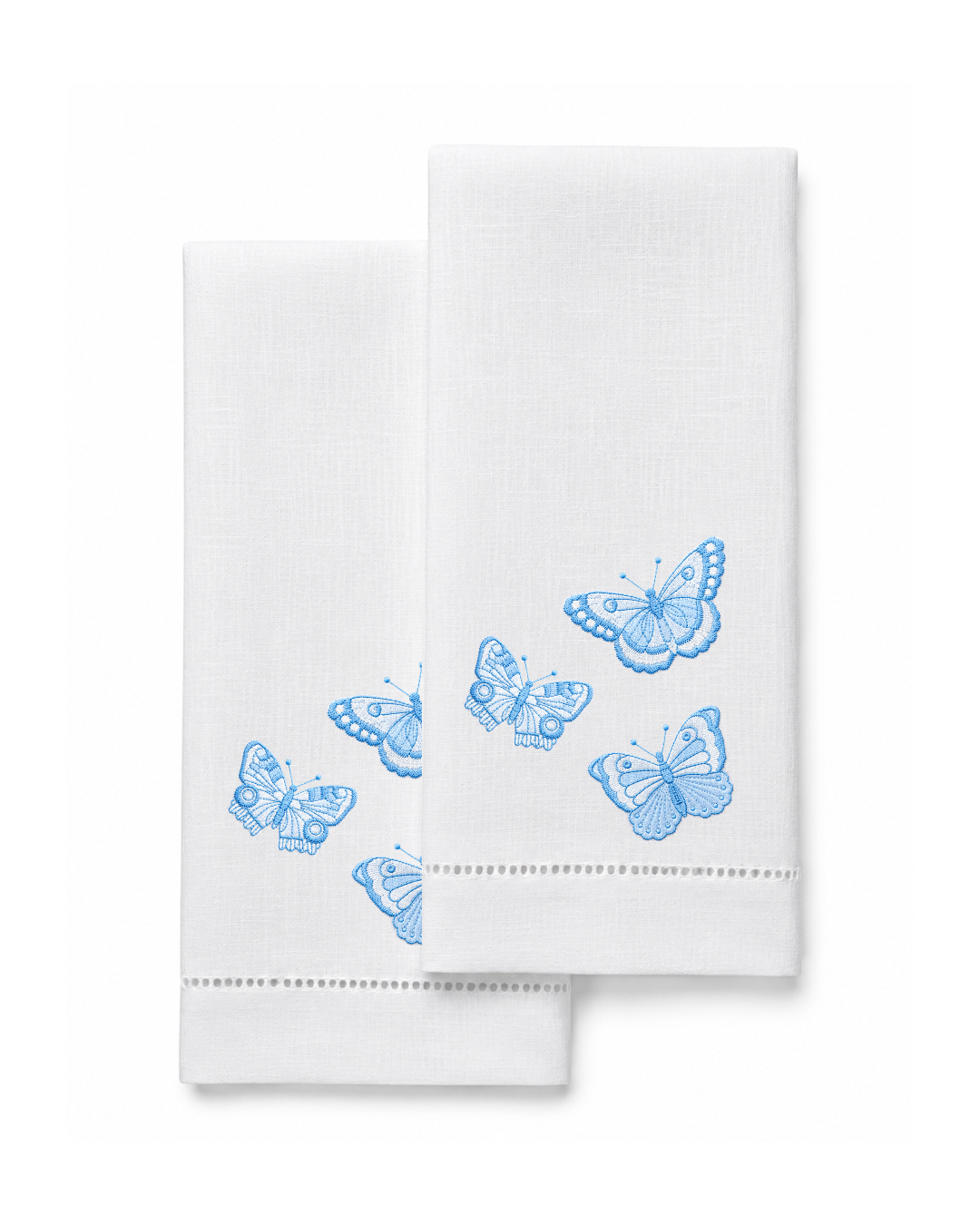 Bordado de Mariposas Azul cielo