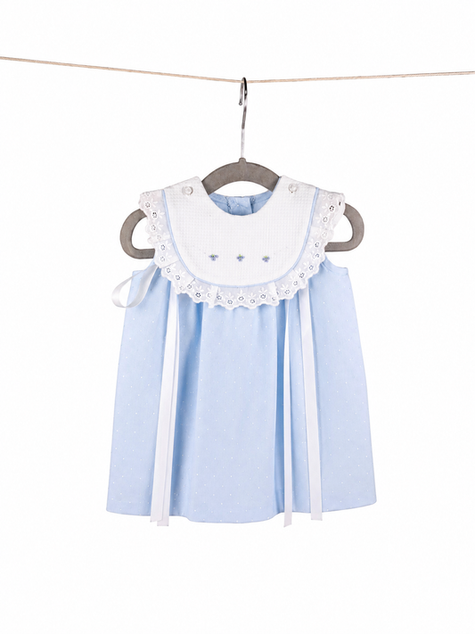 Vestido para niña con babero blanco l Color Azul cielo