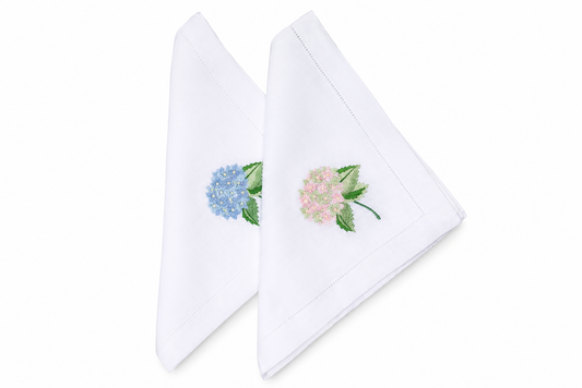 Juego de 4 servilletas con bordado de hortensia azul