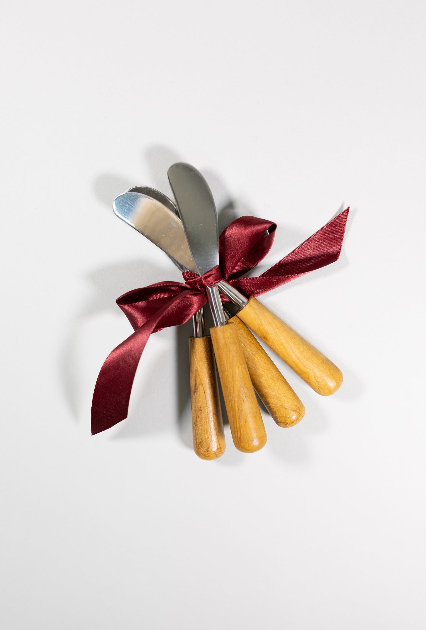 Juego de 4 Cuchillos para queso