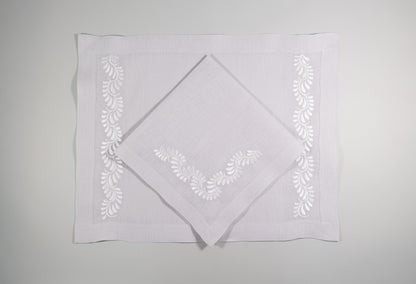 Juego de Individuales bordado talavera Gris