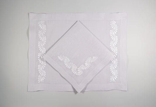 Juego de Individuales bordado talavera Gris