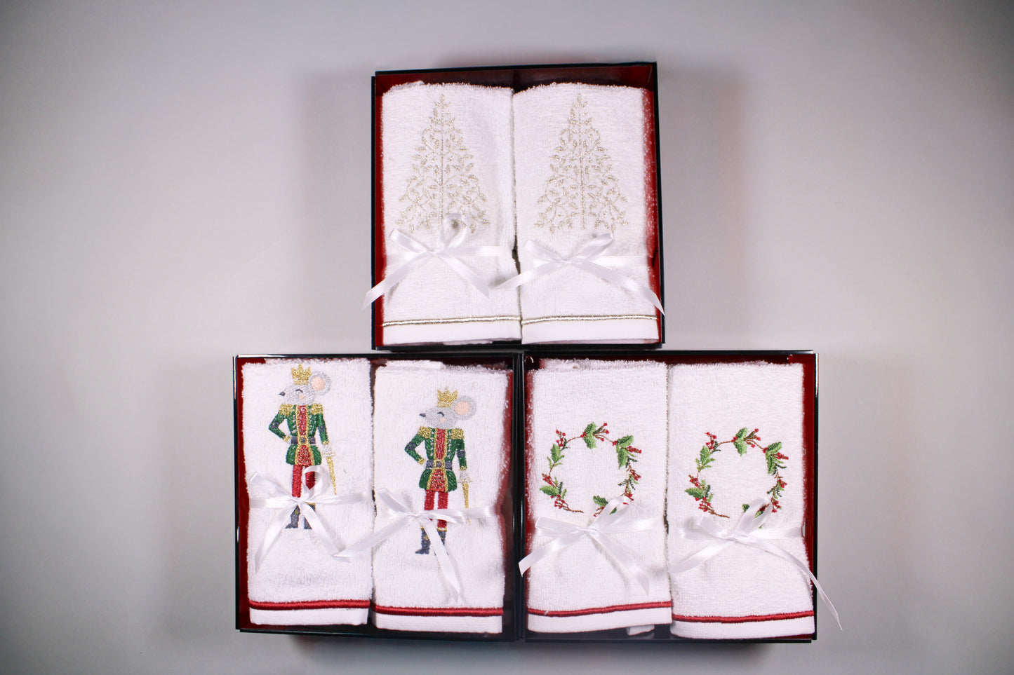 SET CHAROLA 4 TOALLAS FACIALES ARBOL PLATEADO