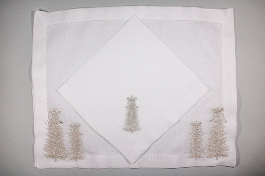 JGO DE 4 INDIVIDUALES Y 4 SERVILLETAS ARBOL MOÑO PLATEADO.