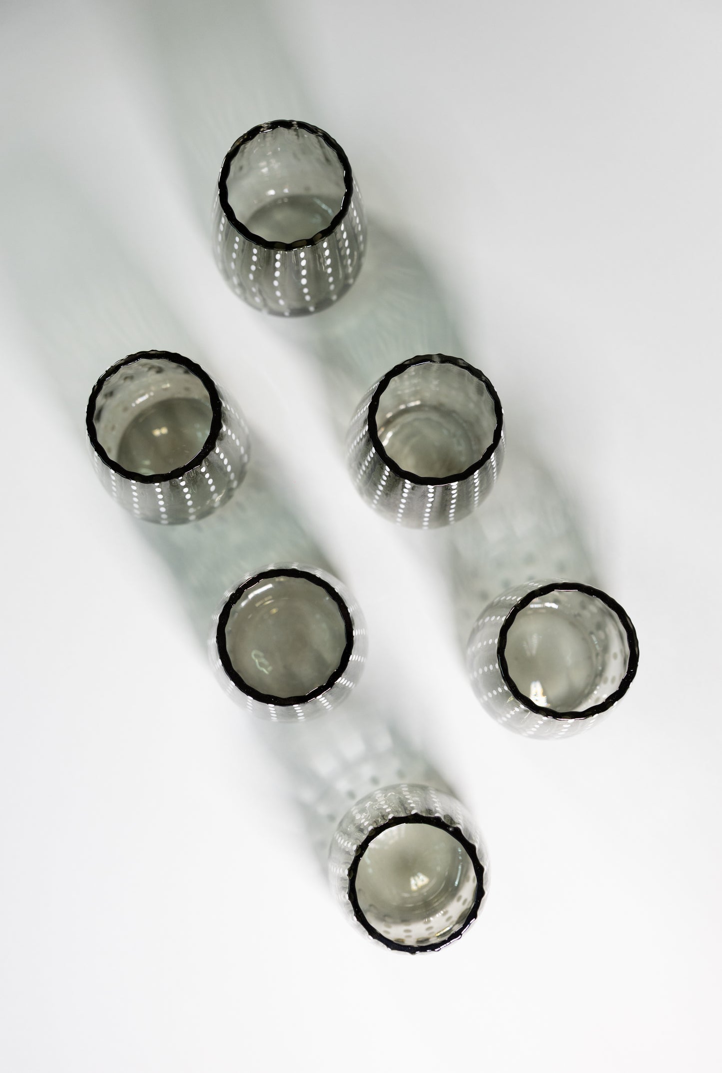 Juego de 4 vasos de cristal l Color Humo