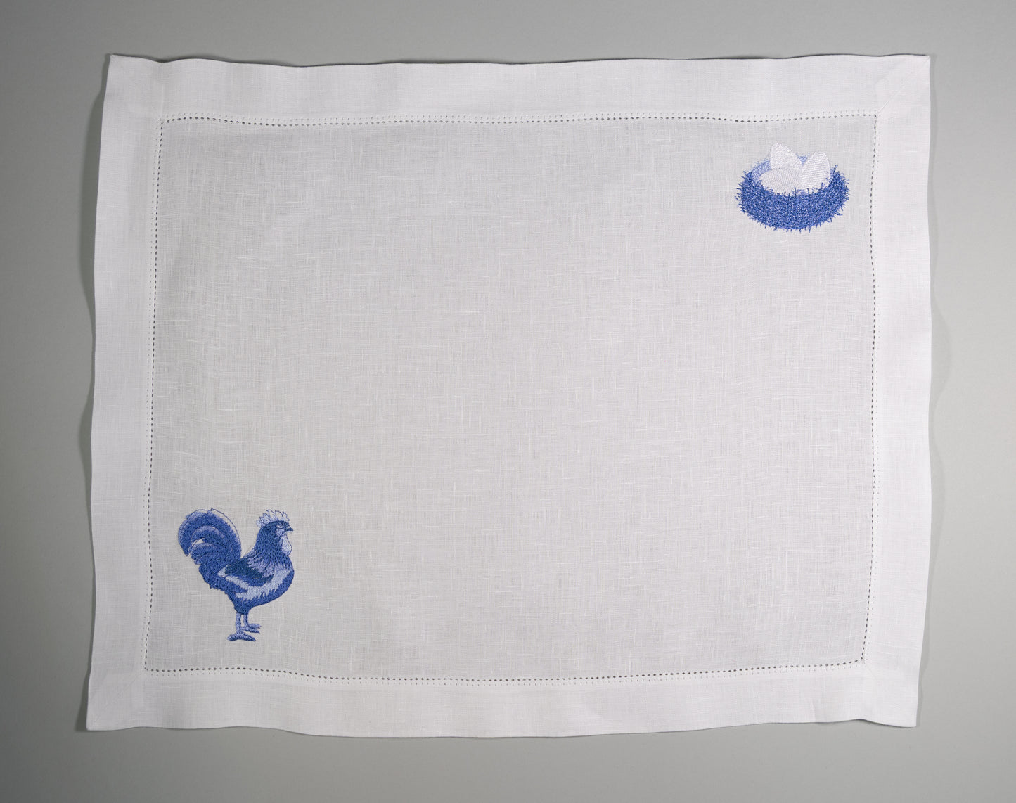 Juego de individuales l Gallina y huevos azules.