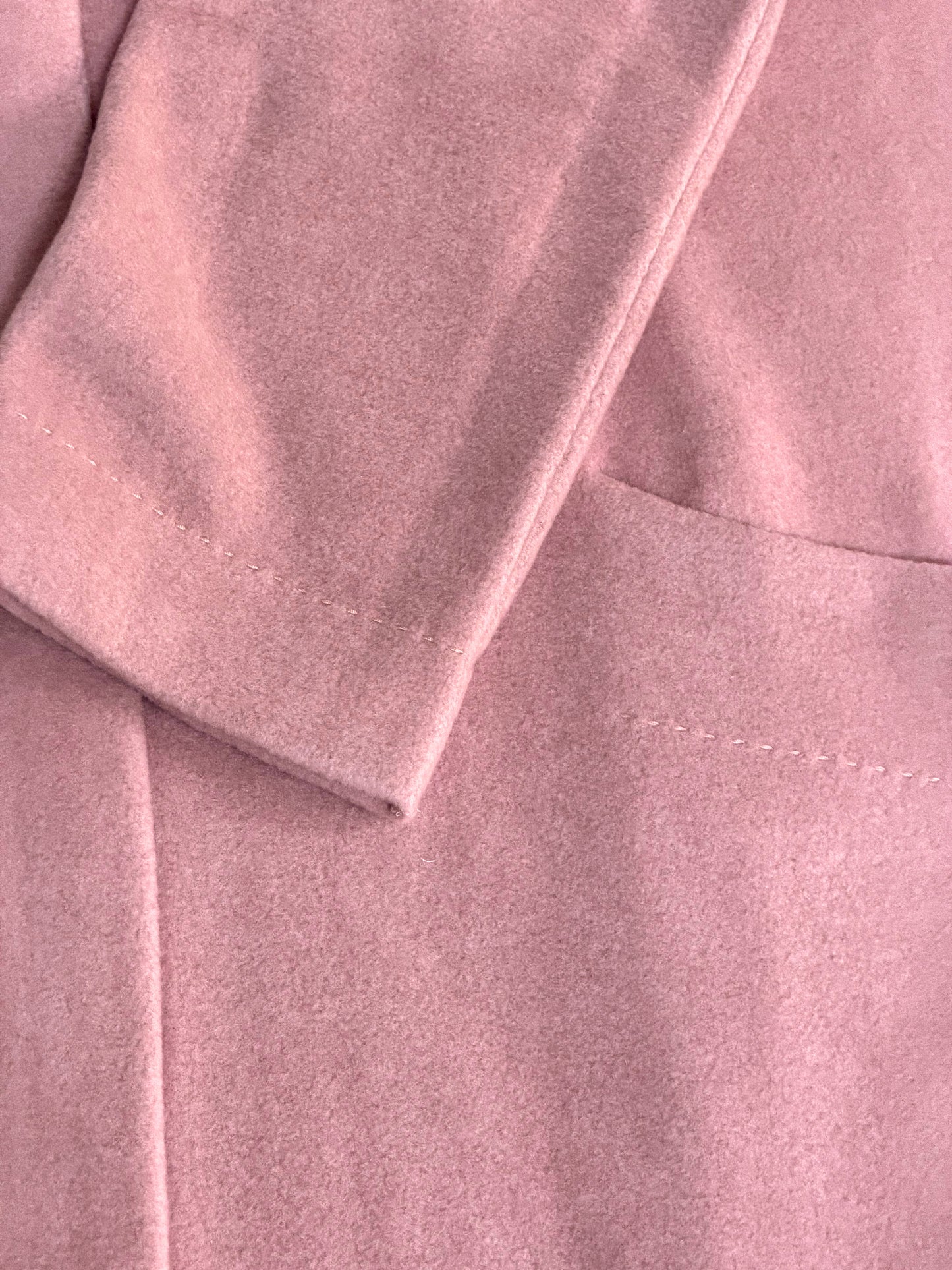 Bata rosa con ziper
