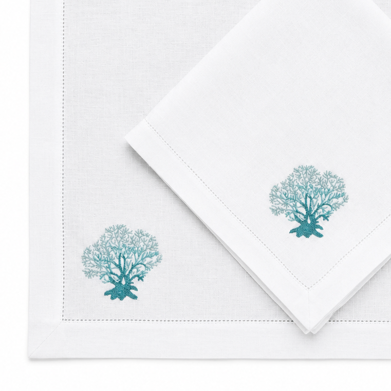 Juego de 4 Individuales con Servilleta l Coral color Aqua