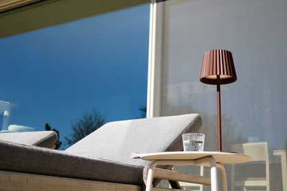 Lampara con pantalla color Chocolate