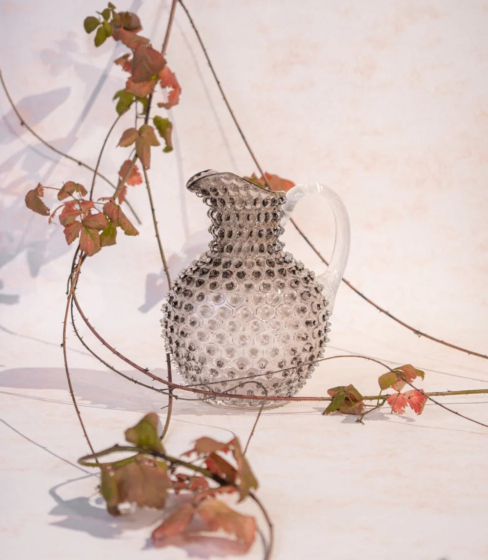 Jarra con relieve de bolitas Grande l Humo